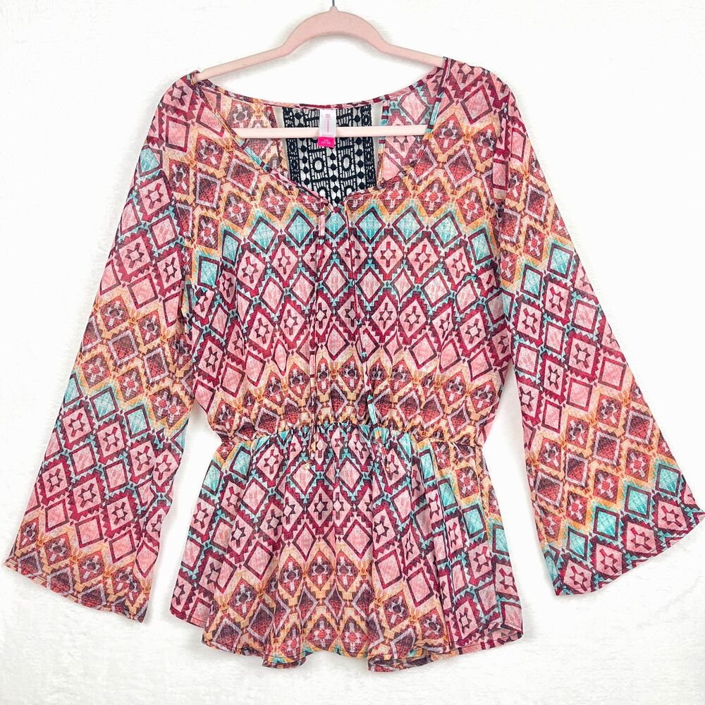 No Boundaries Geometric print peasant Blouse Womens SZ L Flared Sleeves Bohochic